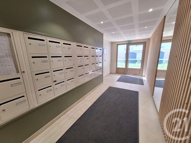 Appartement F3 à vendre - 3 pièces - 61.8 m2 - LINAS - 91 - ILE-DE-FRANCE - Century 21 Ld Immobilier